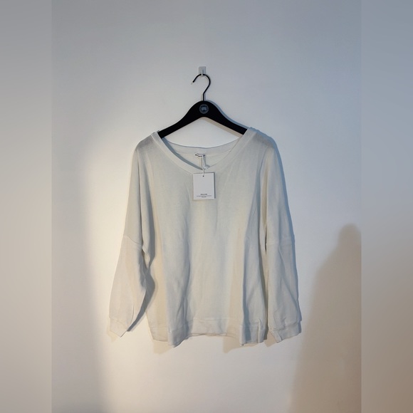 women tee - Picture 1 of 2